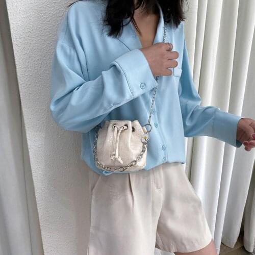 Women PU Crocodile Bucket Shoulder Bag Daisy Pendant Chain Bag Phone Bags Holders Messenger Bag