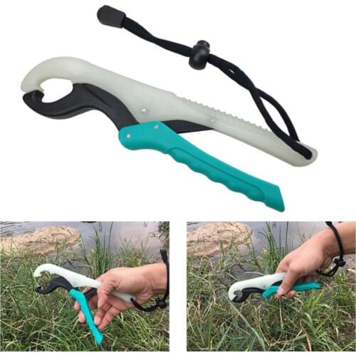 Plastic Fish Control Device Fluorescent Floating Fish Clip Fishing Pliers Fish Catcher Tool Practical Fishing Lip Grip Gripper