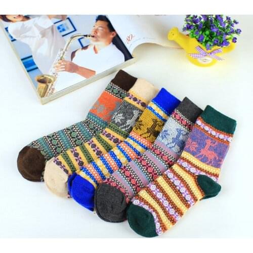Ladys Casual socks Womens Garments and Female Christmas sock Wool Cashmere Mix Color breathable sock Ladies Winter Crew Sock