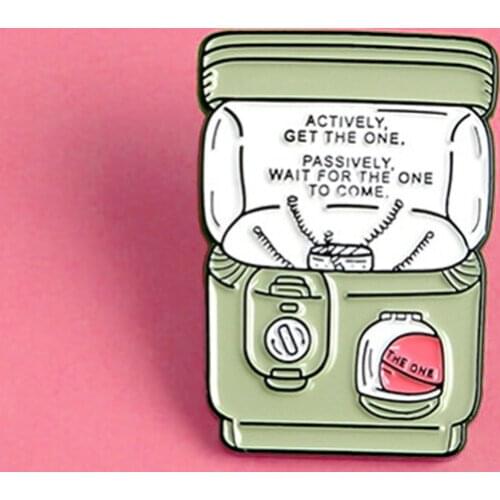 Cartoon Game Machine Enamel Pins Brooches Game Gashapon Game Over Arcade Lapel Shirt Backpack Punk Badge Jewelry Pin Punk Spille