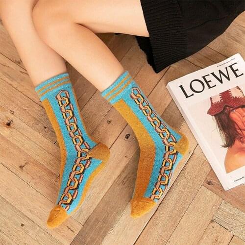 2021 new womens socks Japanese wool socks ins tide home warm and odor-resistant jacquard chain winter thick socks