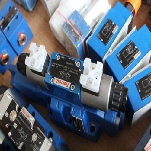 NEW Rexroth 4WE6J62 EW230N9K4 VALVE 4WE6J62 EW220N9K4 Electromagnetic Commutation VALVE