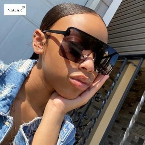 Oversized Goggle Sunglasses Women Men 2021 Brand Big One-piece Mask Winfproof Sun Glasses Fashion Big Square Cool Glasses UV400