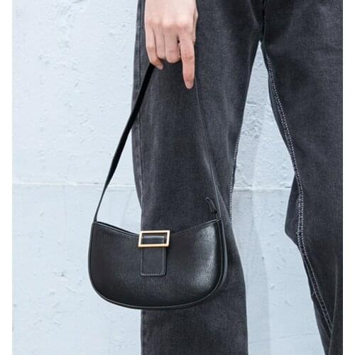 Vintage Black Metal Buckle Mini Bag Women Summer Simple All-Match Underarm Packs Femme Retro Classic Shoulder Handbag Chic