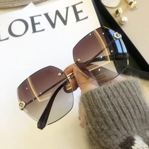 New Polarized light Sunglasses Women 2020 Luxury Brand Designer Frameless Sun glasses for Women Shades Gradient Glasses UV400
