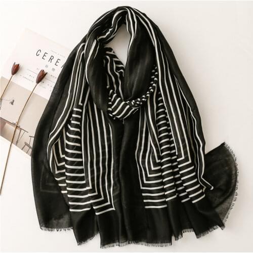 2021 Spring Viscose Women Scarves Floral Printed Shawls and Wraps Glitter Muslim Hijab Scarf 180x90cm Ladies Foulards