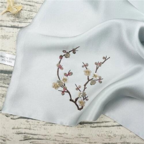 100% Mulberry silk Double side handkerchief Orchid Plum blossom embroidery Champagne gray white colors 35x35 cm the best gift