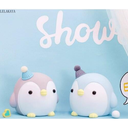 Cartoon Animal Penguin Piggy Bank Coin Saving Pot Action Figure Cute Resin Money Storage Box Adorable Toys Lovely Table Ornament