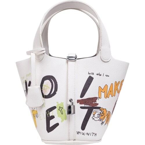 Graffiti Bucket Bag Fashion Hand-held Womens Ins Red Large Capacity Child Purses And Handbags Mother Bag 2021 Korean New Bag