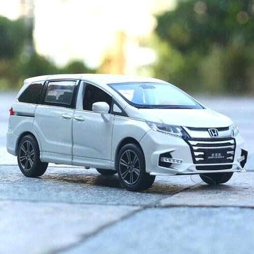 1:32 Odyssey Alloy Die Cast Model Toy Car Simulation Sound Light Pull Back MPV Toys Vehicle