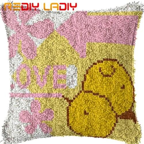 Latch Hook Cushion Love Chricken Pre-Printed Canvas Cushion Cover Acrylic Yarn Crochet Pillow Case Kits Hobby & Craft Home Decor