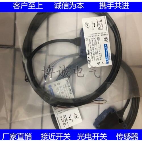 New high quality square proximity switch XS8C1A1PAL2 PNP is always on