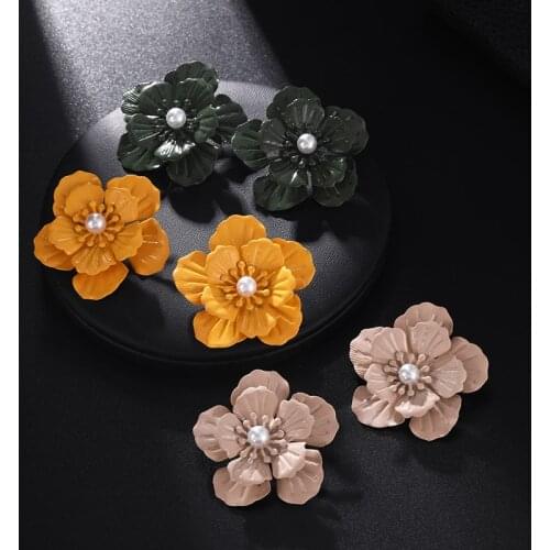 Stud Earrings For Women Korean Style Pearl Metal Cute Colorful Girl Earrings Jewelry Gift Accessories