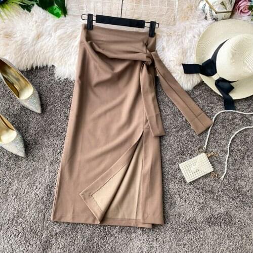 Hip skirt female 2021 spring and autumn new wild side slit skirt female mid-length high waist slim one-step skirt