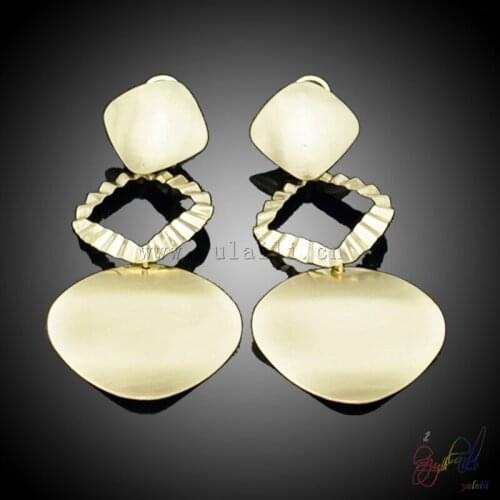 Yulaili Gold Color Dangle Earrings Modern Jewelry for Women Wholesale Gift Vintage Indian Long Pendant Dangle Earring