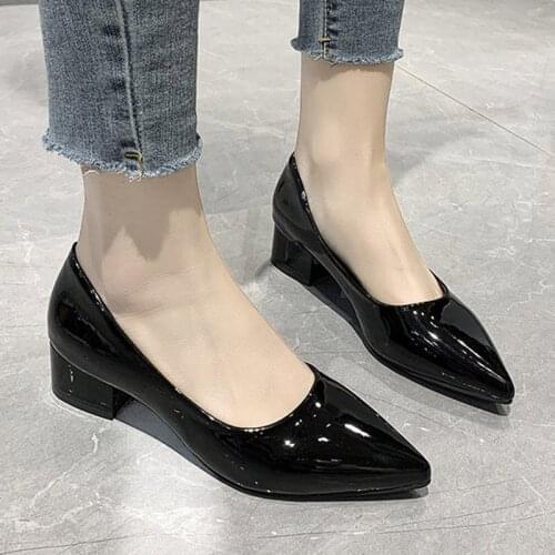 Big Size 34-43 Female Pumps Low Heels Boat Shoes Pointed Toe Dress Shoes Square Heel Ladies Shoe Pointed Toe White Wedding 9338L