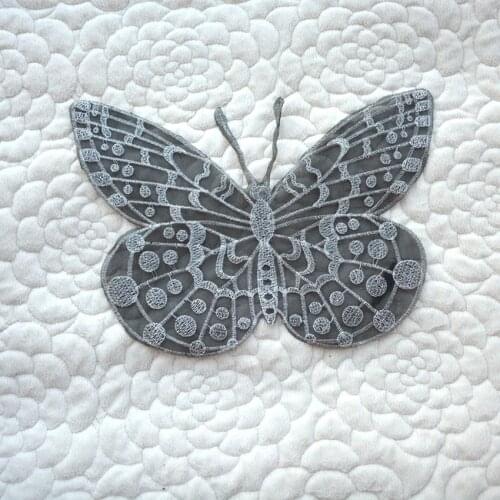 Sew on Patches for Clothing Stripe Fashion Butterfly Badge Sticker on Clothes Embroidered Patches for Kid Clothing DIY Applique