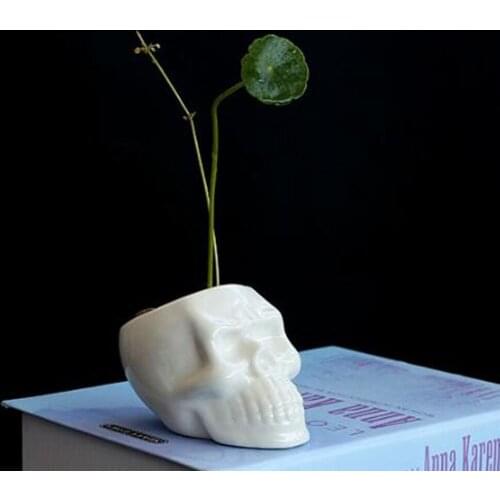 ARTIFICIAL SKULL HEAD CERAMIC PLANTER HORRIBLE DECORATIONS HALLOWEEN DECOR