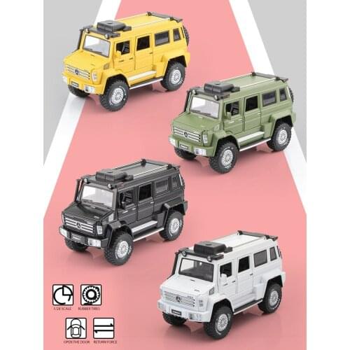 Unimock 1:28 U5000 Cross Country Alloy Model Car Decoration Decoration Parts Simulation Metal Armored Car Children Toy Car