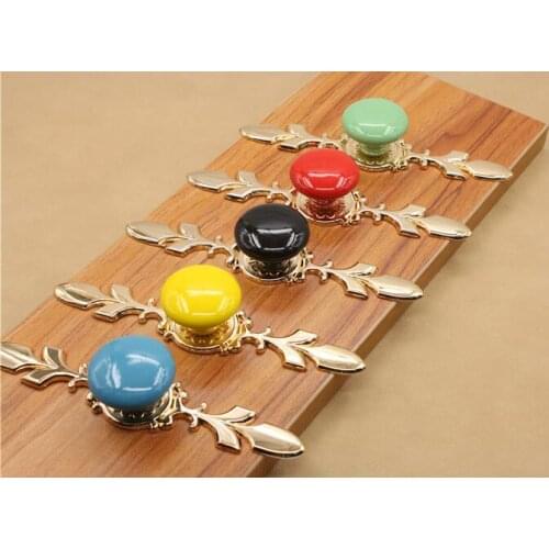 High Quality European Golden Kitchen Cabinet Knobs Black / Yellow / Red Ceramic Furniture Knobs