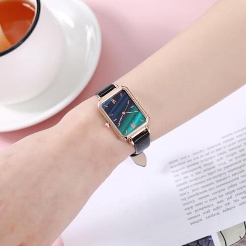2021 New Glass Mirror Watch Women Fashion Casual Leather Belt Watches Simple Ladies' Rectangle Dial Quartz Clock Wristwatches
