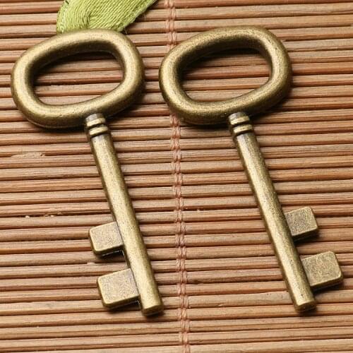 10pcs antiqued bronze color 2sided crafted key design charms EF2907
