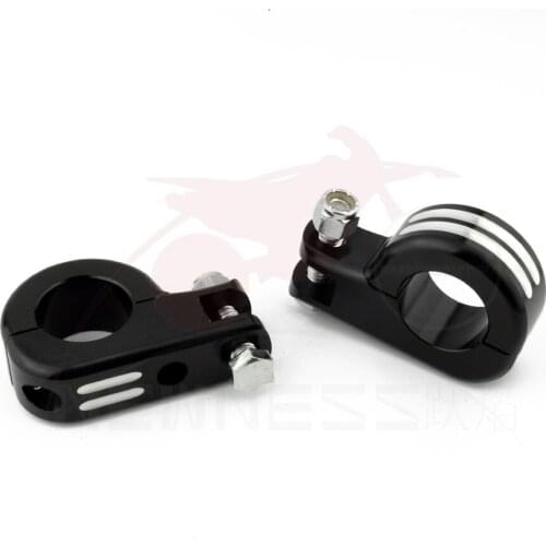 Motorcycle Aluminum Foot Pegs Footrest Mounts Clamp For Harley HOnda Engine Guard 1 1/2" 1 1/4" Highway Pegs Crash Bar