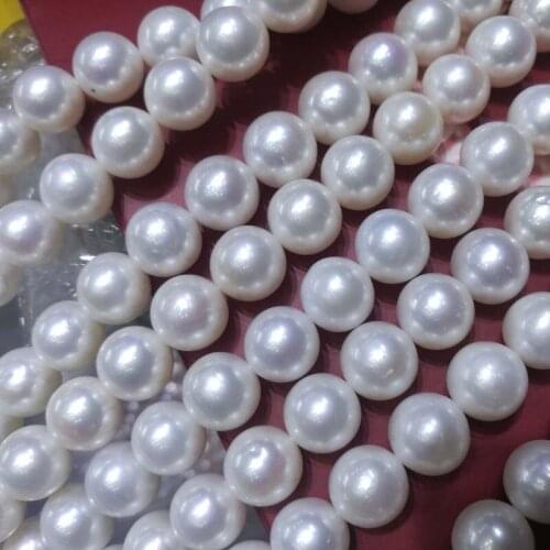 Wholesale 1strand 10.5-11mm round white freshwater pearl string