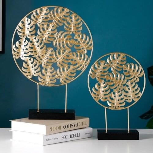 Iron Artificial Golden Leaves Sculpture Furnishing, A Symbol of Peace and Harmony for Room Decoration, Wedding, Guest Room