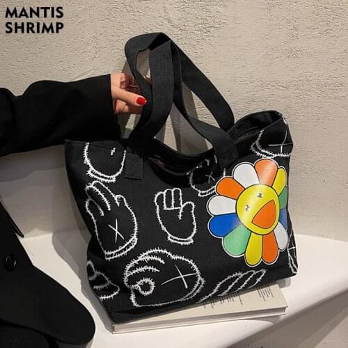 Mantis shrimp Women's Bags With Flowers