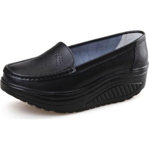 Womens shoes spring genuine leather soft outsole work shoes female black swing shoes woman plus size wedges single shoes