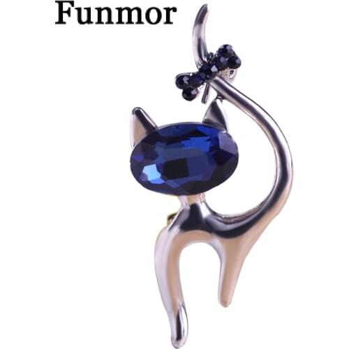 Cute Blue Cat Brooches Wedding Broach Hijab Pin Hippocampal Broches Gun Black Plated Brooch Bouquet Women Corsage Animal Collar