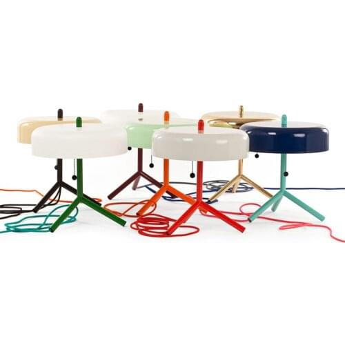 Modern Metal Table Lamp Personality Multi-color Desk Lights For Bedroom Bedside Children Room Home Decor Table Lighting TA142