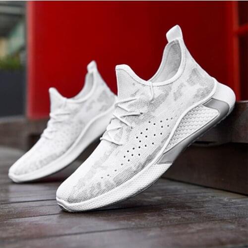 Spring new mens shoes breathable fashion casual shoes mens Korean version of the trend of sports mens single shoes
