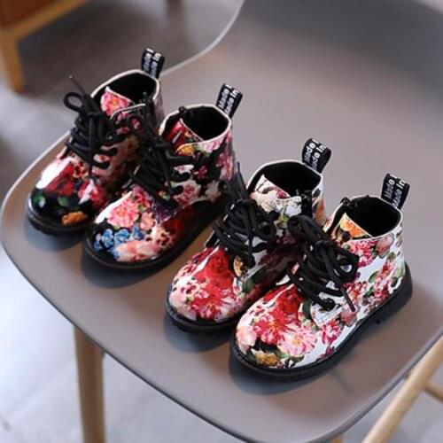 Autumn Kids Casual Shoes Boys Girls Cartoon Flower Breathable Non-Slip Soft Sports Sneakers Girls Gift Short Fashion Boots