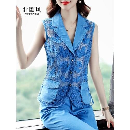 Nordic Winds Collar Blouses