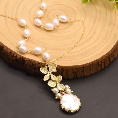 Original Design Natural Baroque Pearls Leaf Pendant Necklace For Women Engagement Girls Vintage Jewelry For Gift Accessories