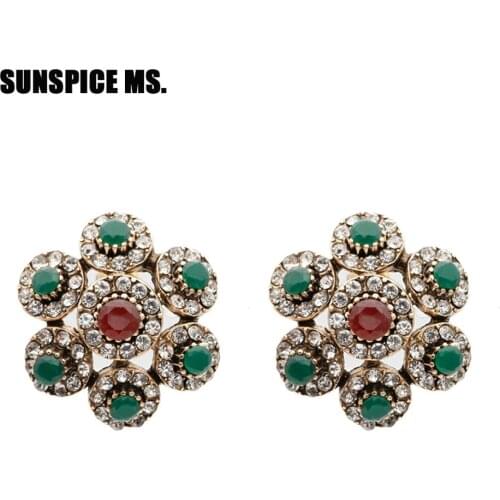 Sunspice Ms. Stud Earrings