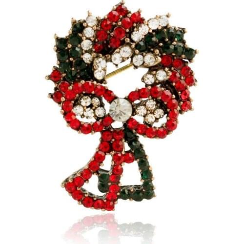 European and American fashion hot clothing creative New Year Christmas gift wreath brooch wholesale