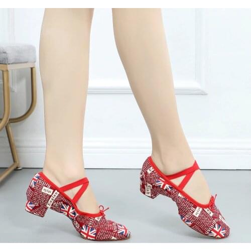 Ballet Dancing Shoes for Women Stars and Stripes Middle Heel Girls Jazz Dance Shoes Belly Yoga Latin Dance Shoes Leather Sole 42