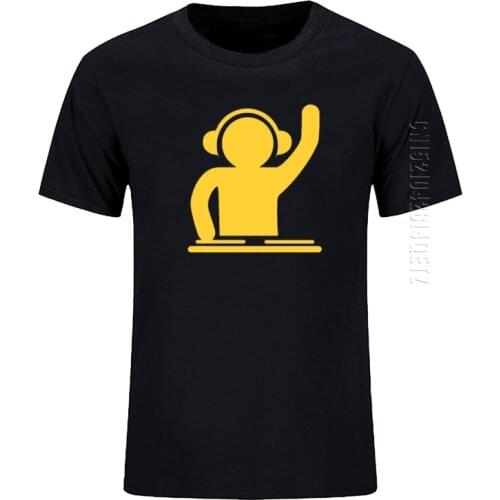 Man T Shirts DJ Turntable Music Techno Club Headphone Crew Neck Cotton Tops T-Shirt For Men Tee Shirts Plus Size Clothes