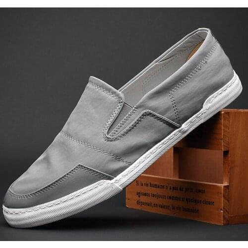 21111 Flash Spring and Summer New Mens Casual Canvas Shoes Youth Fashion Joker Driving Shoes