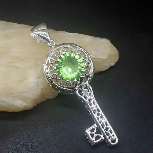 Gemstonefactory Jewelry Big Promotion 925 Silver Royal Fashion Green Topaz Women Ladies Mom Gifts Necklace Pendant 20213836