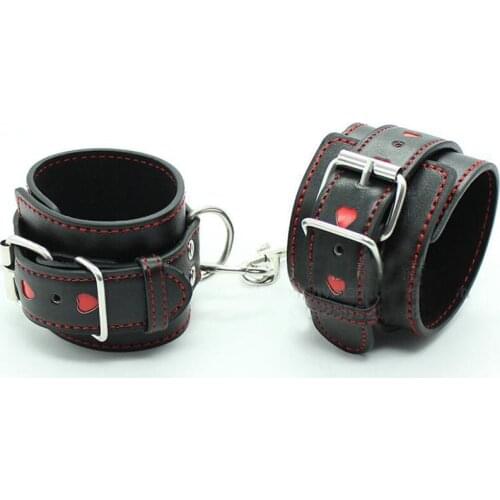 New Fetish Leather Wrist Hogtie Hands Cuff Wrist Bondage Restraints With Red Heart Inlays Bondage Set Sex Toys For Couple