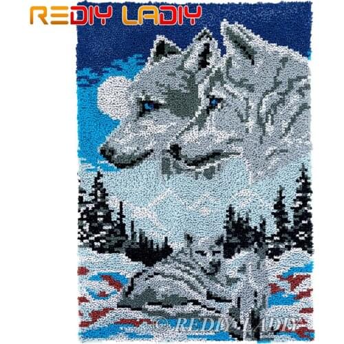Latch Hook Kits Roaring Wolves Chunky Yarn Embroidery Crocheting Tapestry Kits Needlework Arts & Crafts DIY Carpet Rug 58*86cm