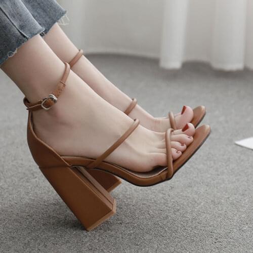 2021 Roman Thick High Heel Fashion Womens Sandals Narrow Band Buckle Summer Shoes Open Toe Female Sexy Party Dress Sandal Brown