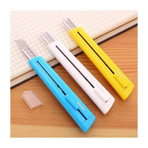 Artificial knife large miniature student with art knife hand tool blade