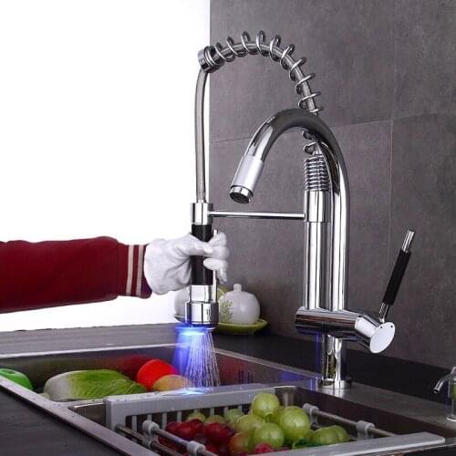 Kitchen Sink Faucets Brass Pull Out/Down Sink Mixer Tap With LED Light Single Handle Hot and Cold Dual Usefull Kitchen Crane