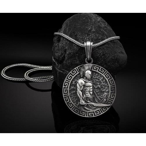 Vintage Spartan Warrior pendant necklace men warrior medal Jewelry on the neck Hip Hop Tag Man chain necklace