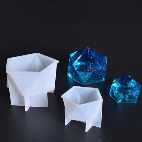 Pentagonal Pyramid Silicone Mold 3D Geometry Mould Epoxy Resin Art Supplies Soft Clear Mold UV Resin Silicone Mold for Clay Mold